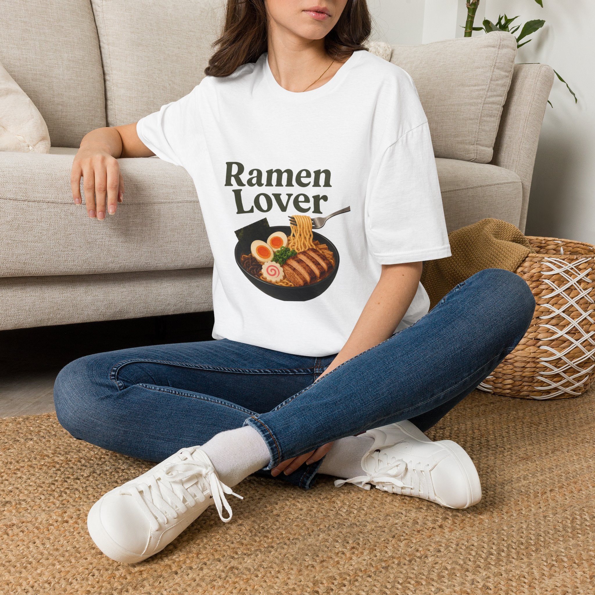 Ramen Lover Graphic T-Shirt, Ramen Lovers Gift, Ramen Tee, Bowl of Ramen Illustration